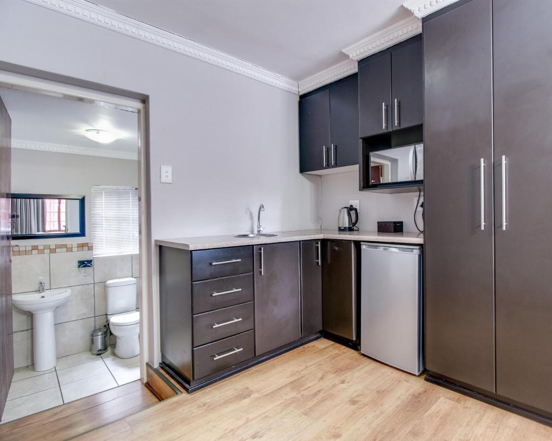 The Nightingale Guesthouse Bloemfontein Exteriér fotografie